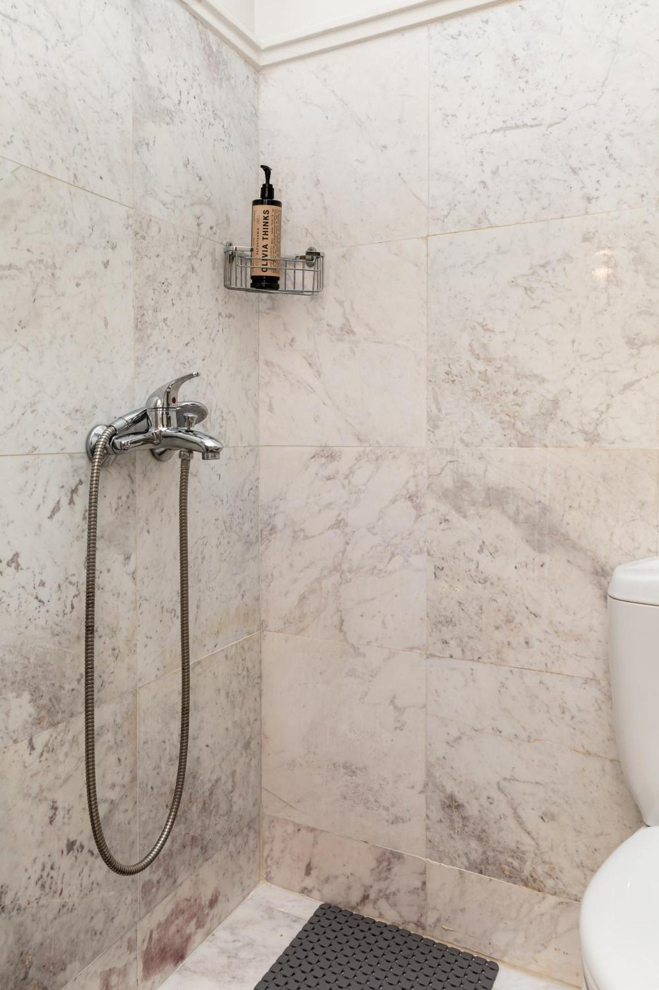 Apartment Coco By Halu! : Neoclassical With Balcony Thessaloniki